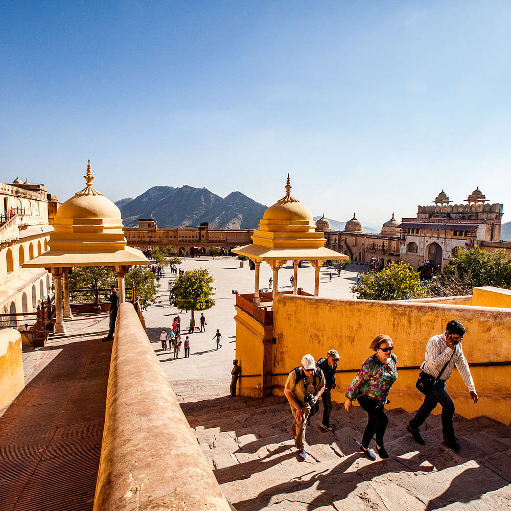 Sky,Temple,Travel,Leisure,Morning,Building,City,Landmark,Landscape,Dome