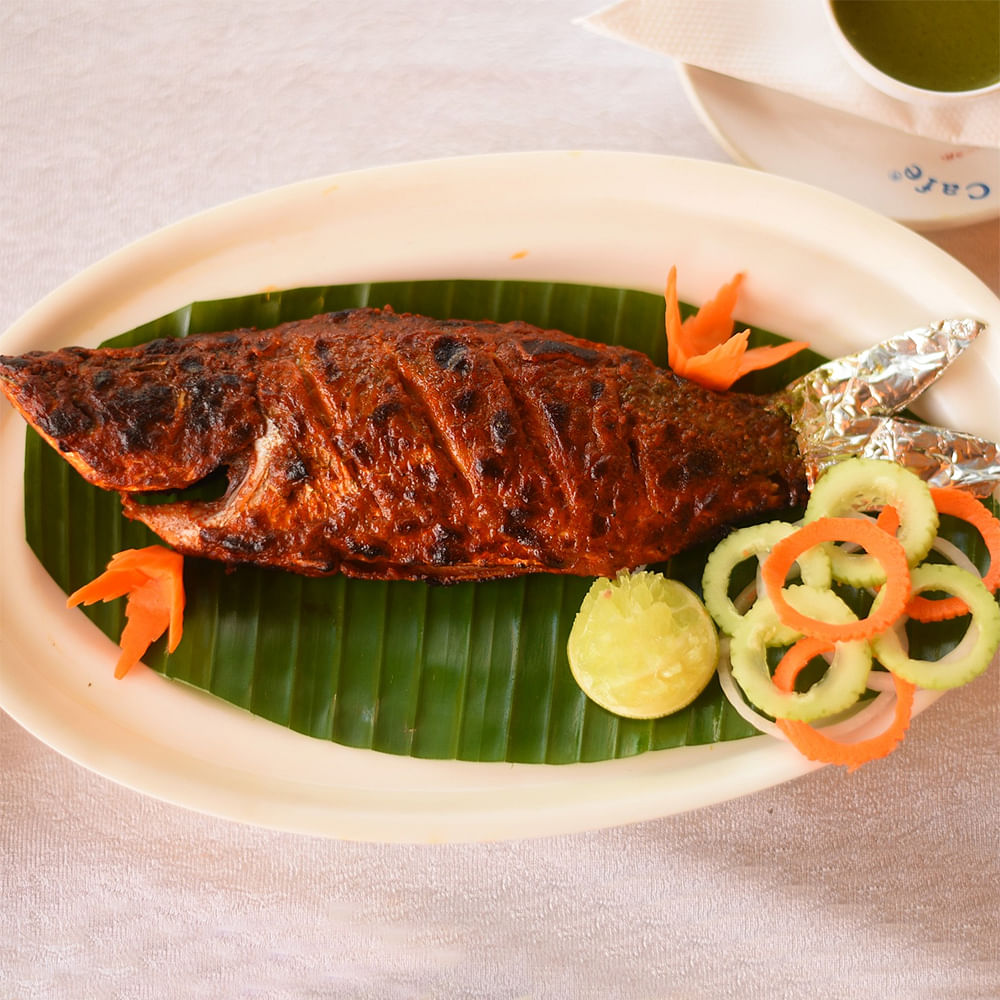 Food,Tableware,Ingredient,Ikan bakar,Plate,Recipe,Staple food,Seafood,Rice,Cuisine