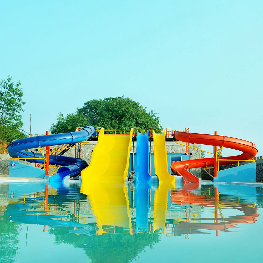 Water,Sky,Tree,Chute,Vehicle,Leisure,Recreation,Shade,Fun,Liquid