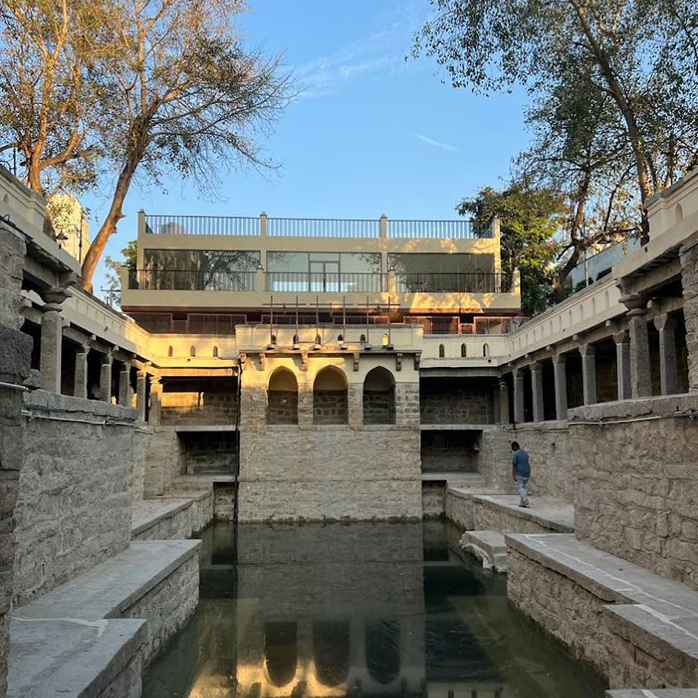 Composite material,Reflection,Column,Water feature,Shade,Thermae,Outdoor Structure,Reflecting pool,Arcade