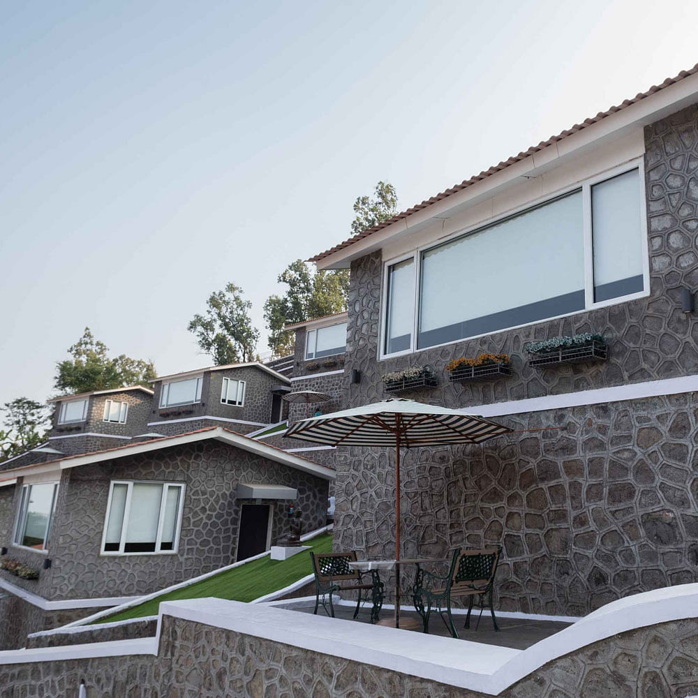 Building,Window,Sky,Tree,House,Plant,Urban design,Residential area,Neighbourhood,Material property