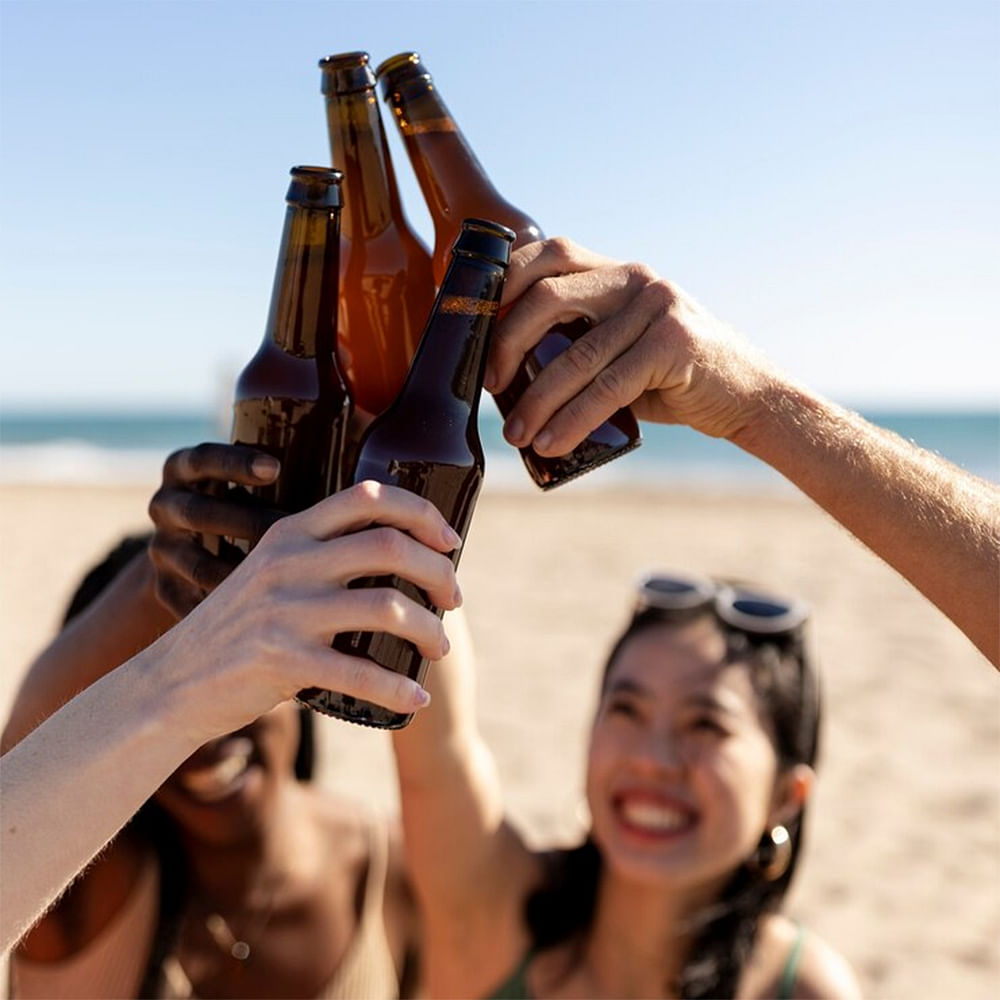 Hand,Bottle,Water,Smile,Sky,Sunglasses,Gesture,Happy,Travel,Finger