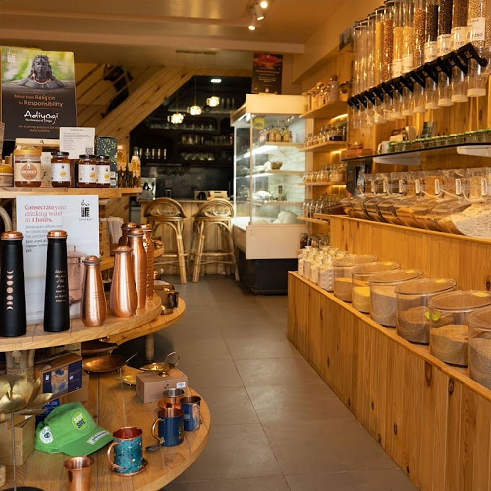 Property,Shelf,Shelving,Building,Interior design,Retail,Customer,Wood,Table,Publication