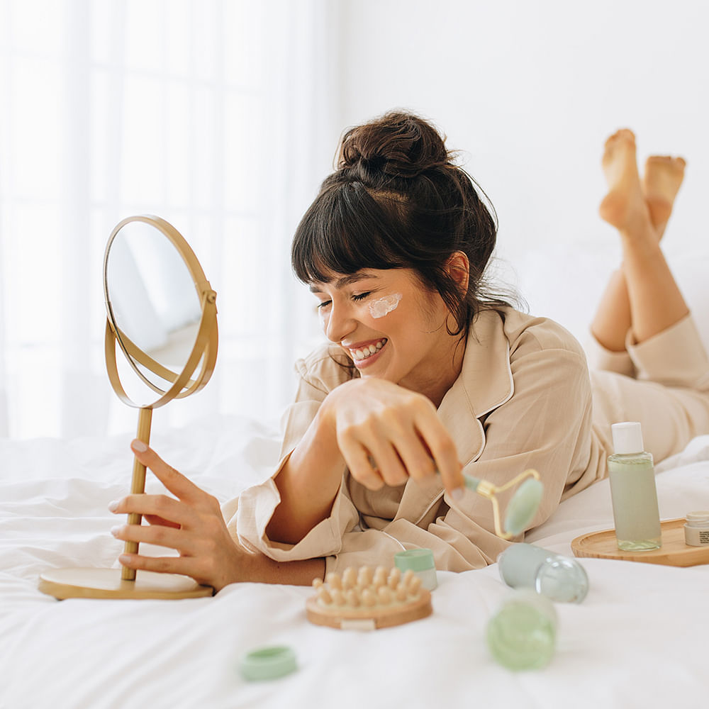 Hair,Hand,Tableware,Smile,Product,Table,Drinkware,Happy,Gesture,Finger