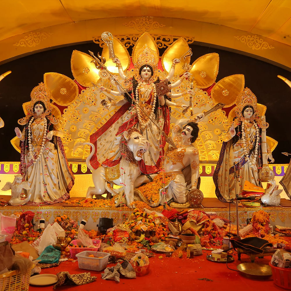 Temple,Art,Temple,Event,Decoration,Sculpture,Creative arts,Mythology,Holy places,Worship