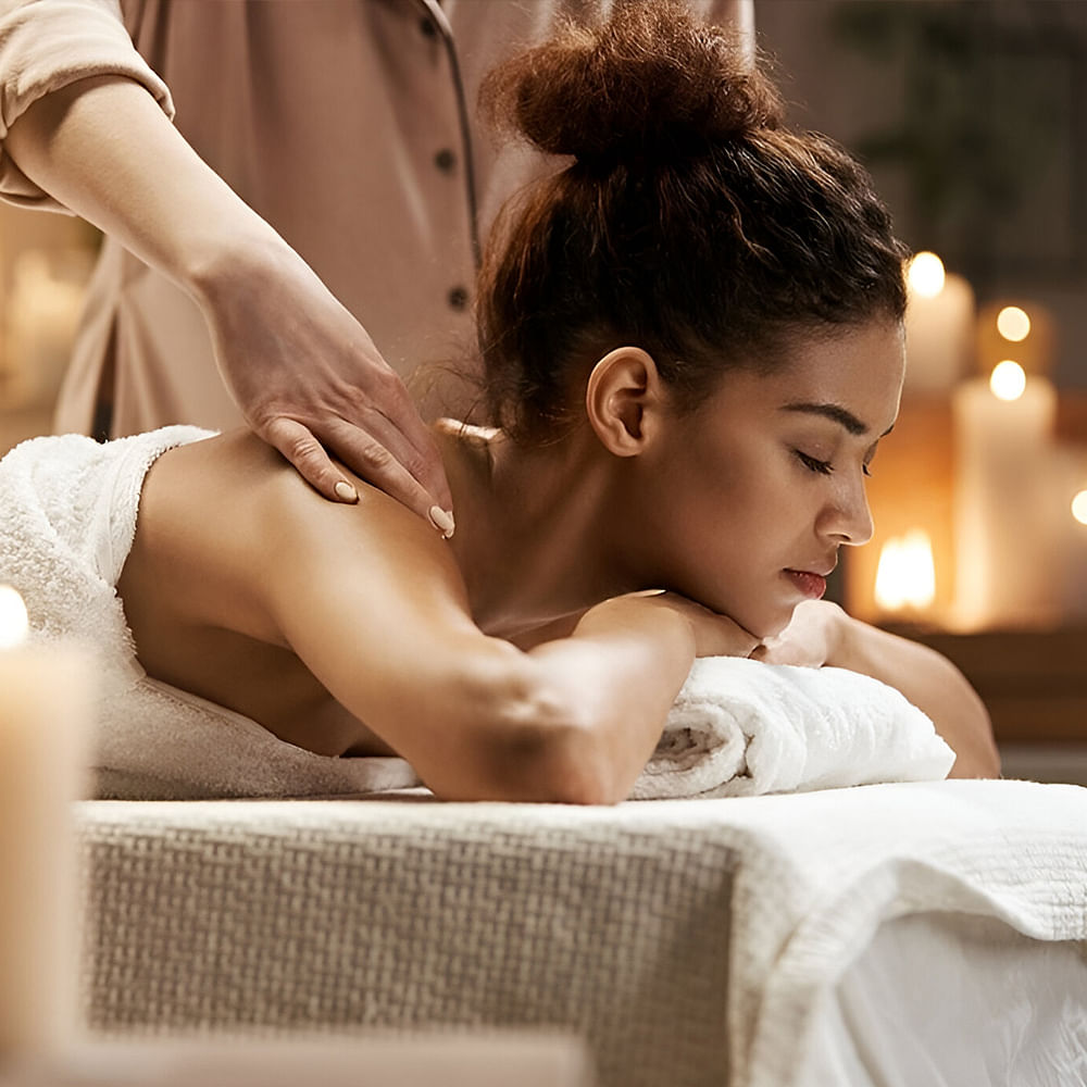Comfort,Massage,Spa,Therapy,Beauty salon,Massage table,Linens,Bed,Model
