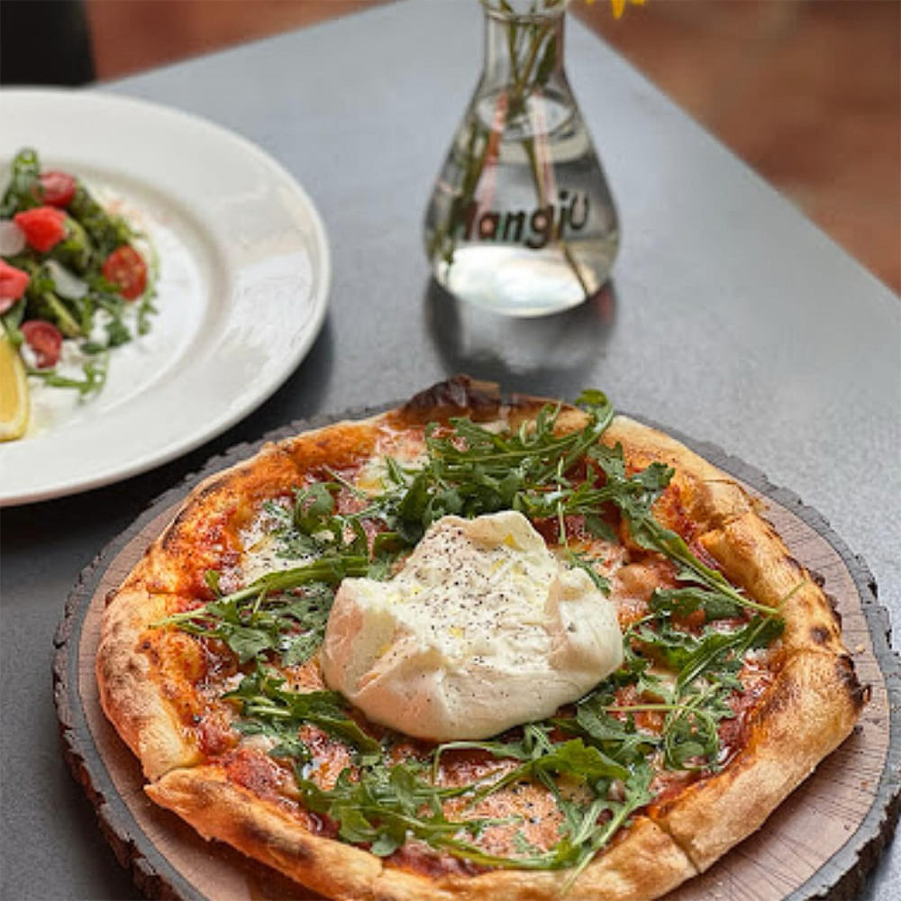 img-gallery-featured