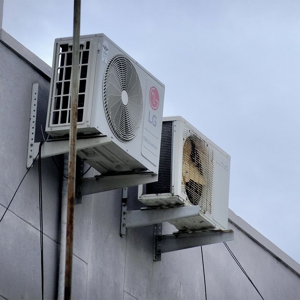 Technology,Ventilation Fan,Metal,Fan,Silver,Electrical cable,Centrifugal fan,Steel,Aluminium,Wire
