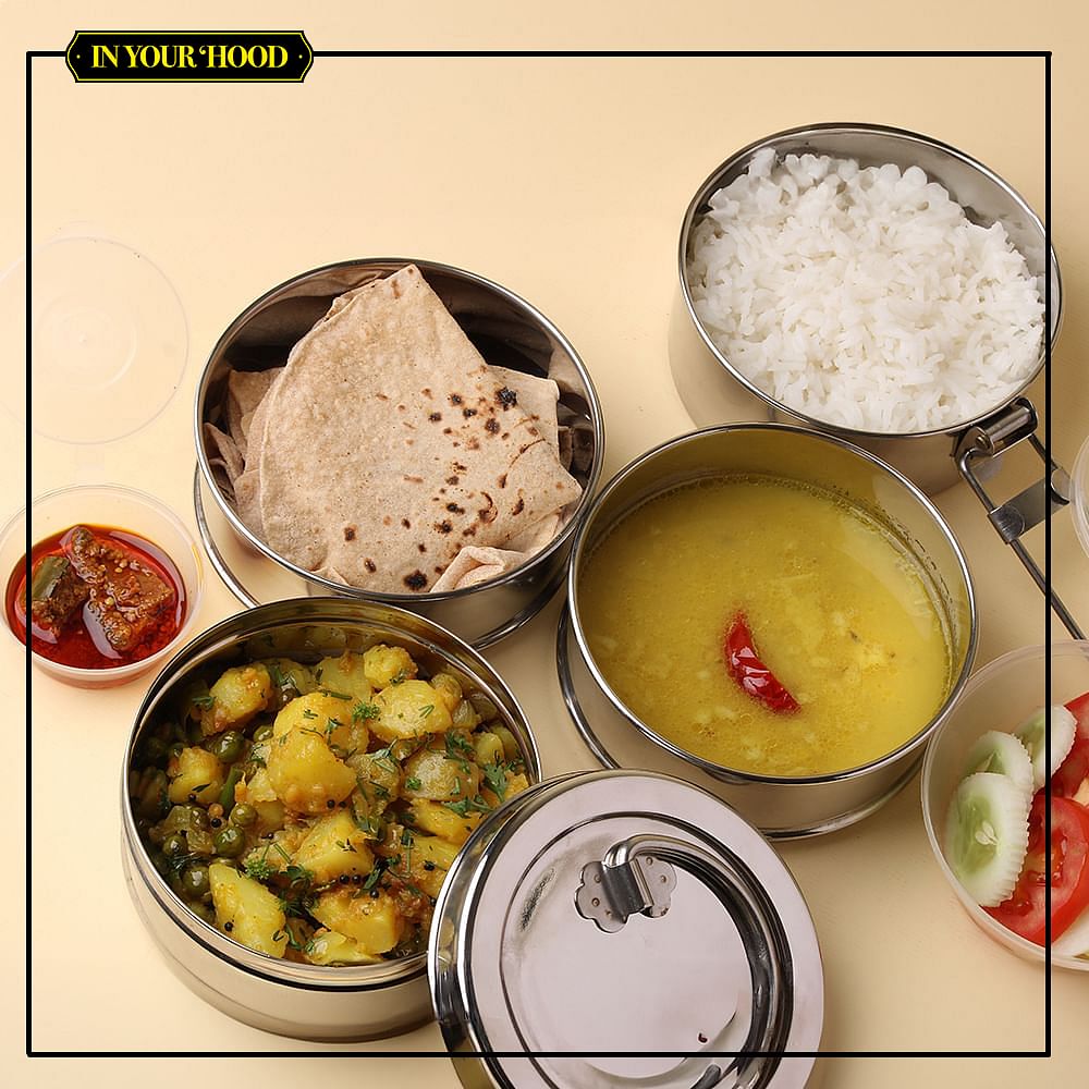 Tableware,Food,Dishware,Serveware,Recipe,Kitchen utensil,Bowl,Indian cuisine,Rice,Breakfast