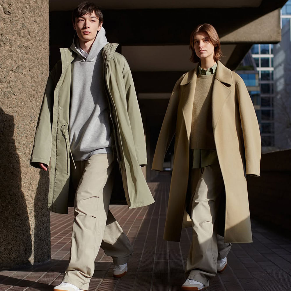 Overcoat,Collar,Duster,Winter,Trench coat,Model,Fashion Model,Suit trousers
