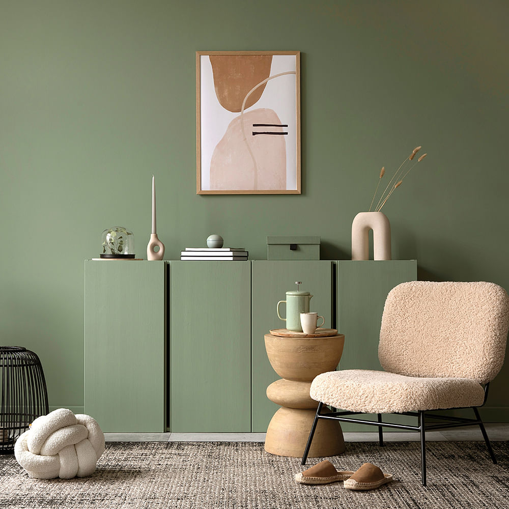 Furniture,Natural material,Flowerpot,Houseplant,Living room,Sideboard,Cupboard,Lamp,Cabinetry