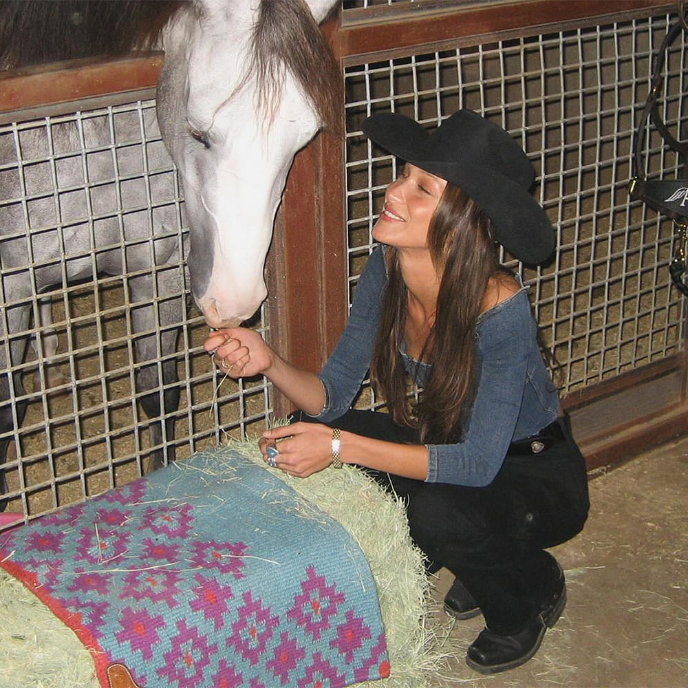 Smile,Horse,Stable,Denim,Working animal,Horse Supplies,Livestock,Mane,Mare,Horse trainer
