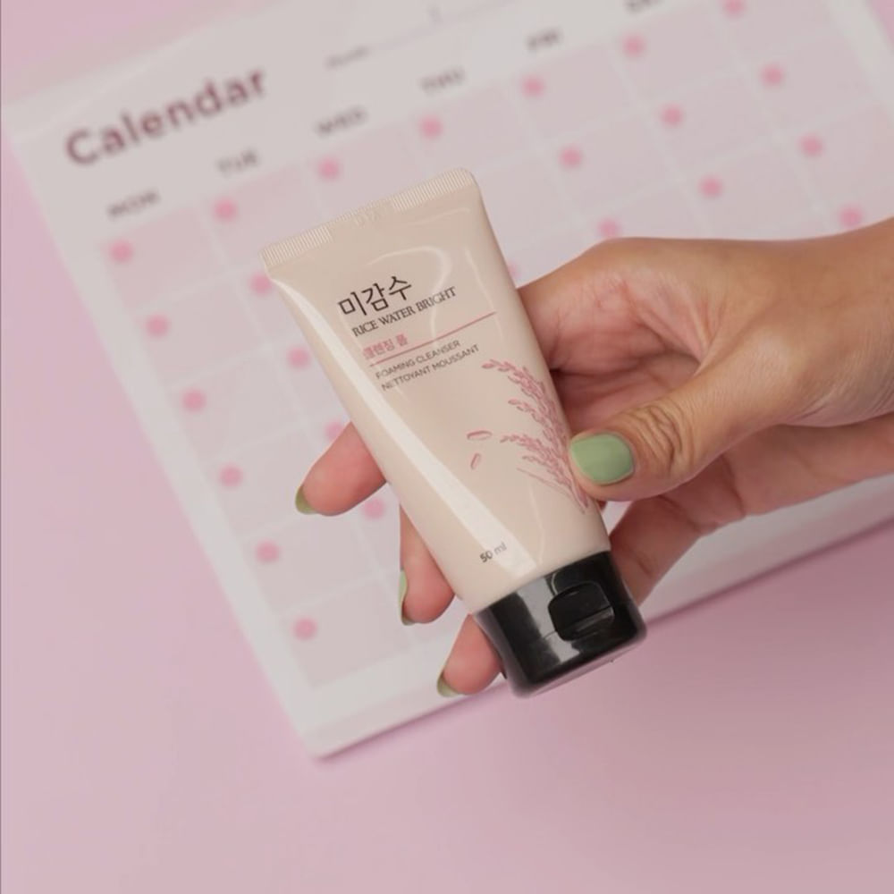 Cosmetics,Pink,Personal care,Cream,Lotion,Skin Care,Hair care,Sunscreen