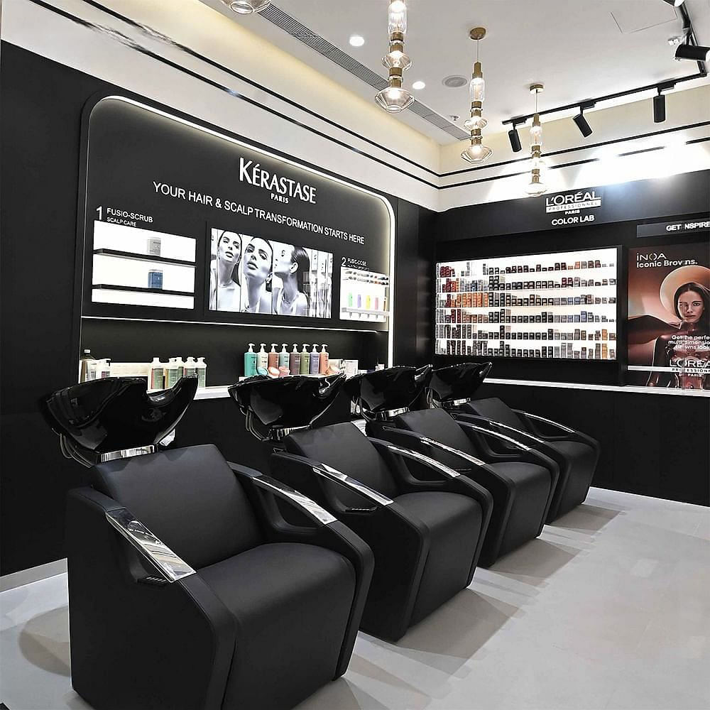 Advertising,Beauty salon,Personal care,Logo,Cosmetics,Design,Banner,Graphic design