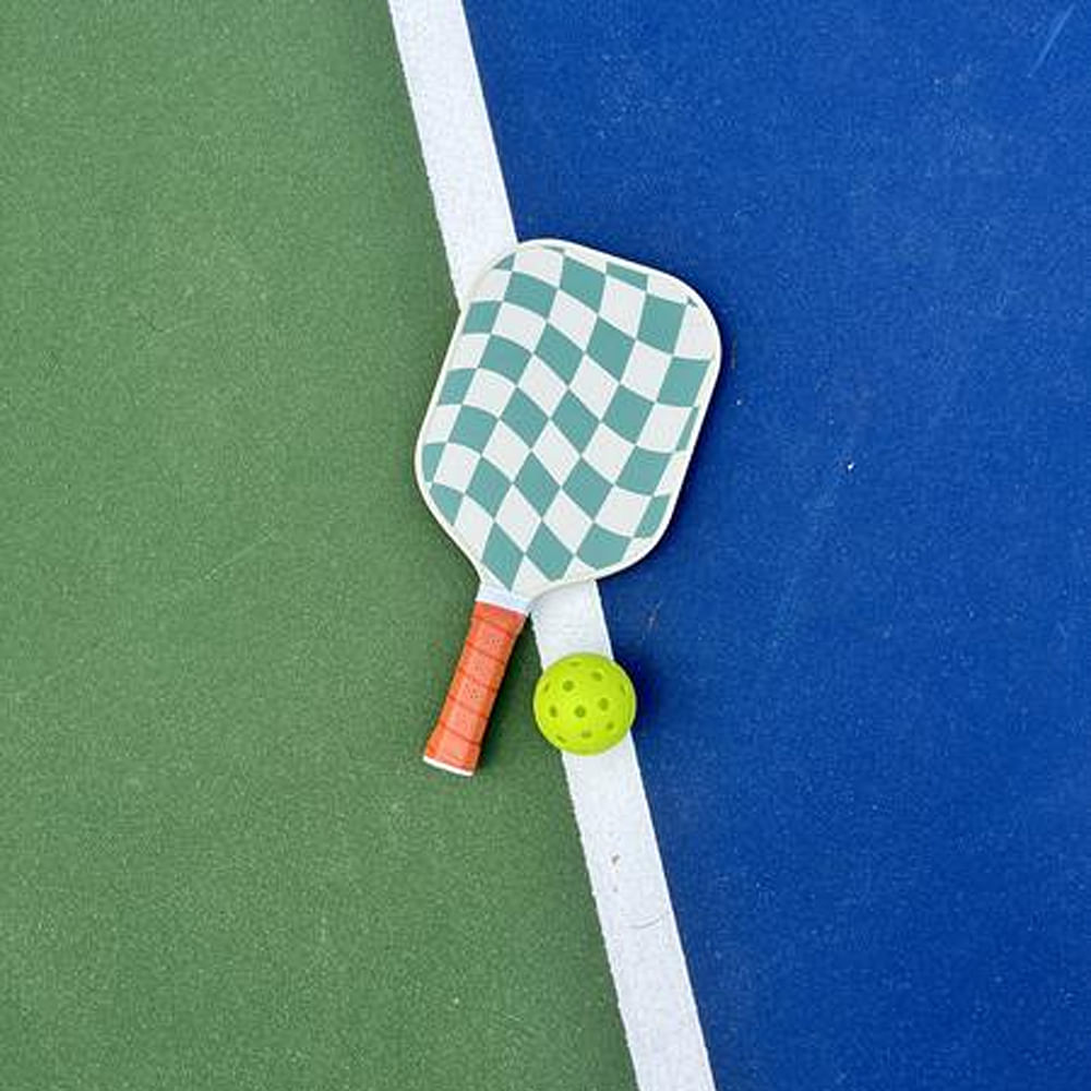 Ball game,Racquet sport,Sports equipment,Table tennis,Ball,Sports,Racket,Tennis,Table tennis racket,Individual sport