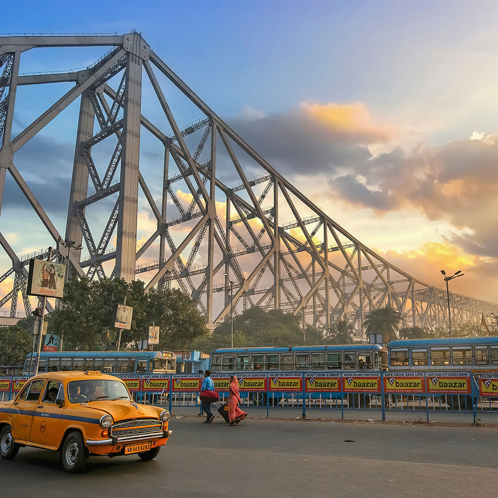 Bridge,Tourist attraction,Bridge–tunnel,List of nonbuilding structure types,Cantilever bridge,Truss bridge,Boat,Girder bridge