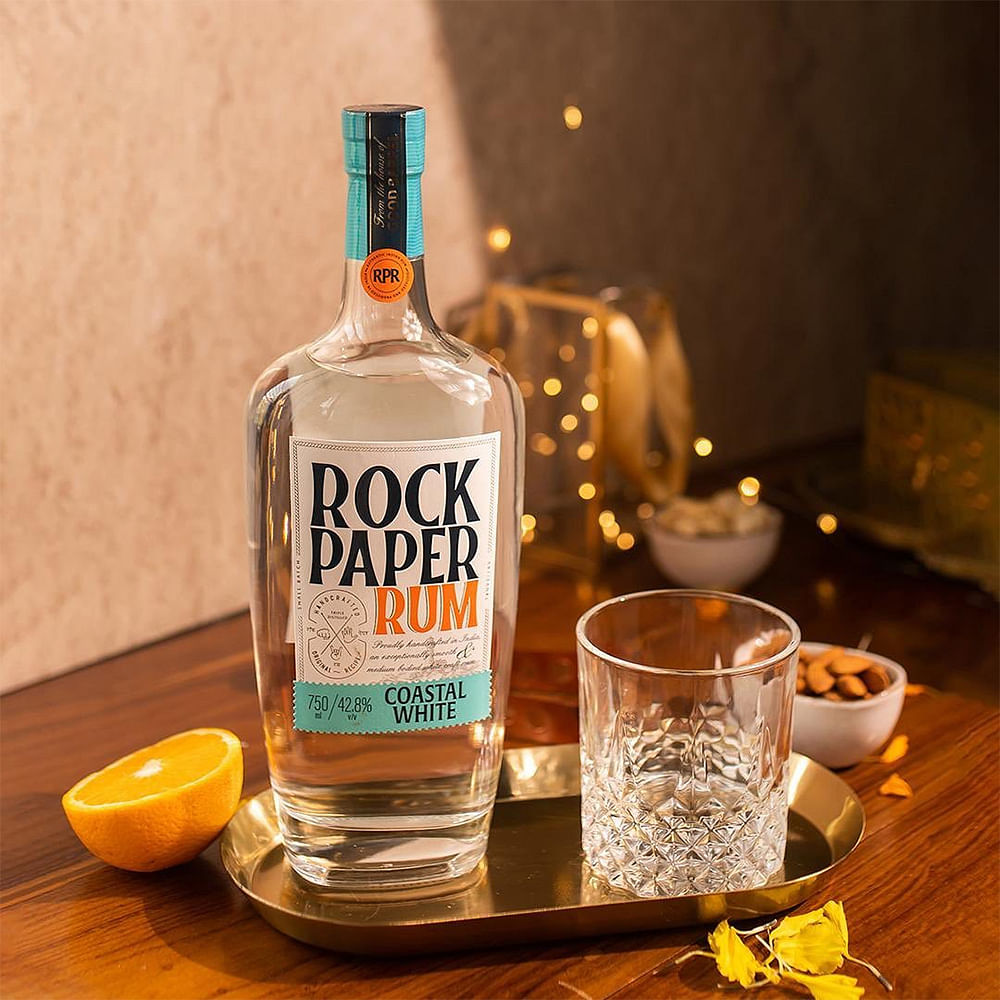 Alcoholic drink,Bottle,Liquor,Liquid,Glass bottle,Rum,Food,Alcohol,Whisky,Vodka