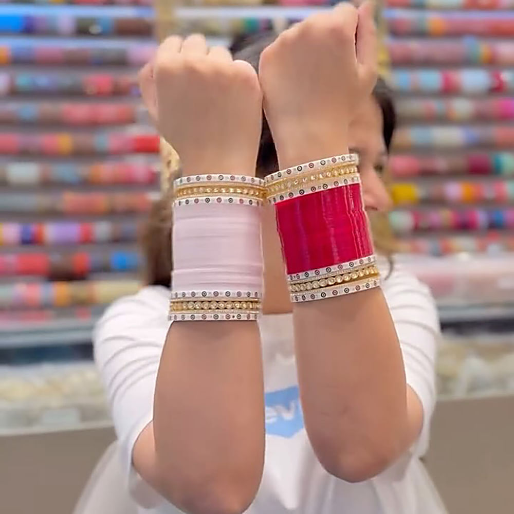 Pink,Bracelet,Bangle,Jewellery,Nail,Body Jewelry,Wristband