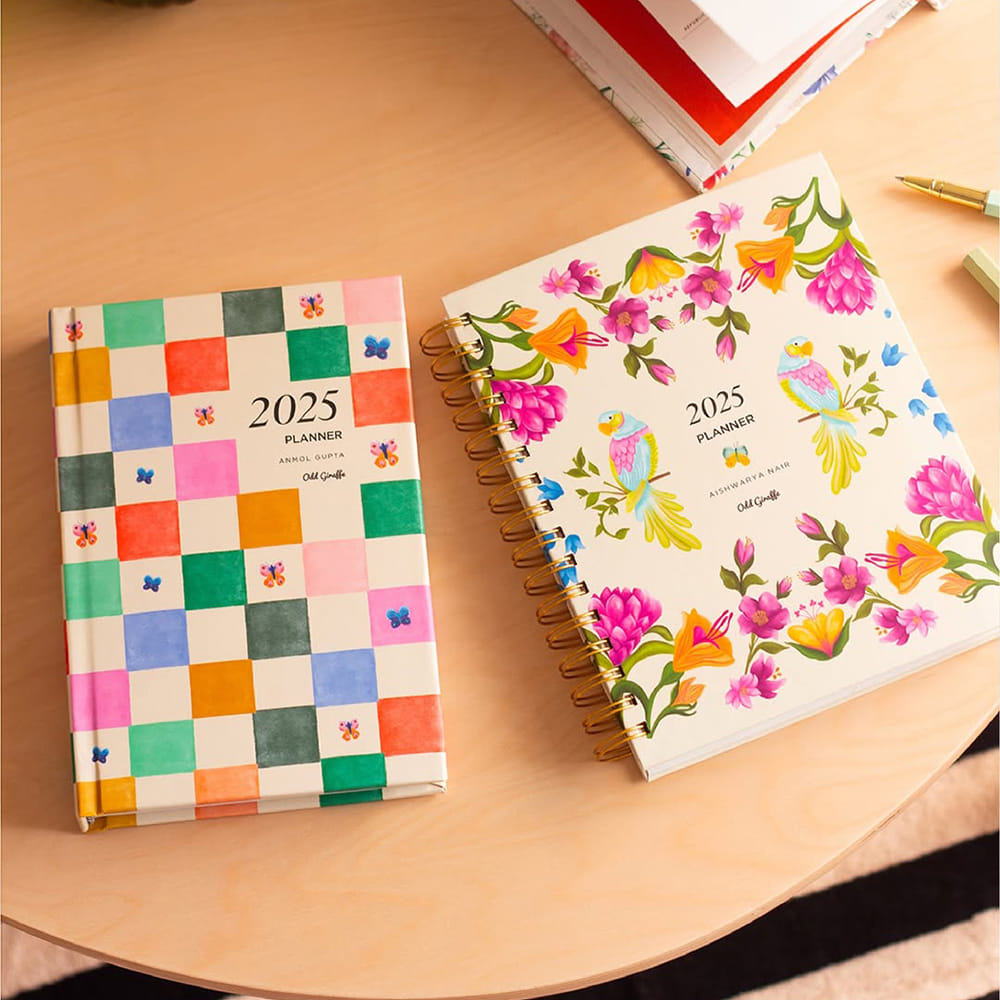 Calendar,Paper Product,Paper,Stationery,Notebook,Office supplies,Diary,Publication,Book,Book cover