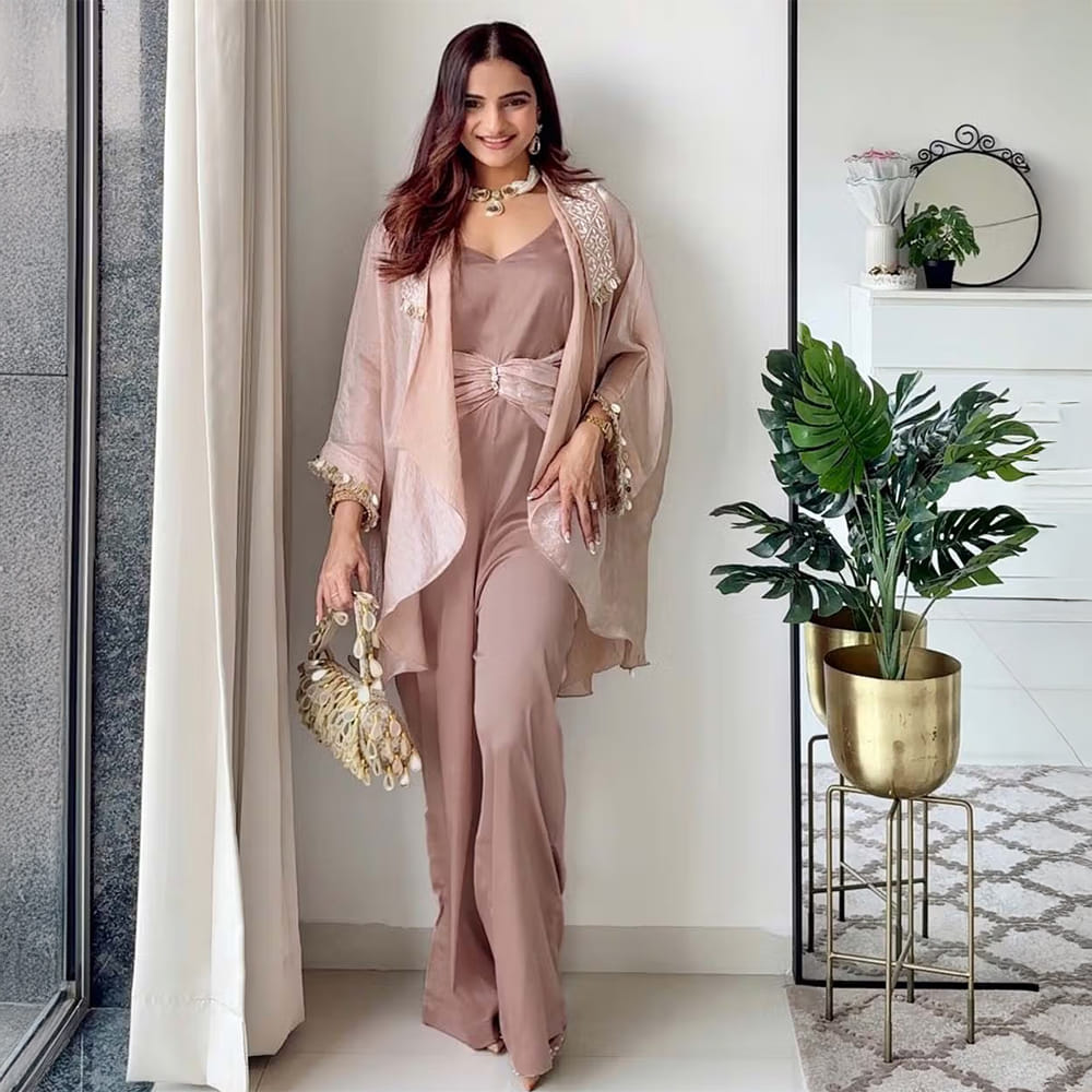 40 Indian Bridesmaid Dresses Perfect For Wedding Season 2025 | LBB