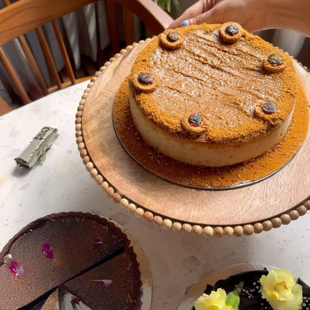 Food,Cake,Ingredient,Dessert,Baking,Recipe,Pastry,Cooking,Kuchen,Sugar cake