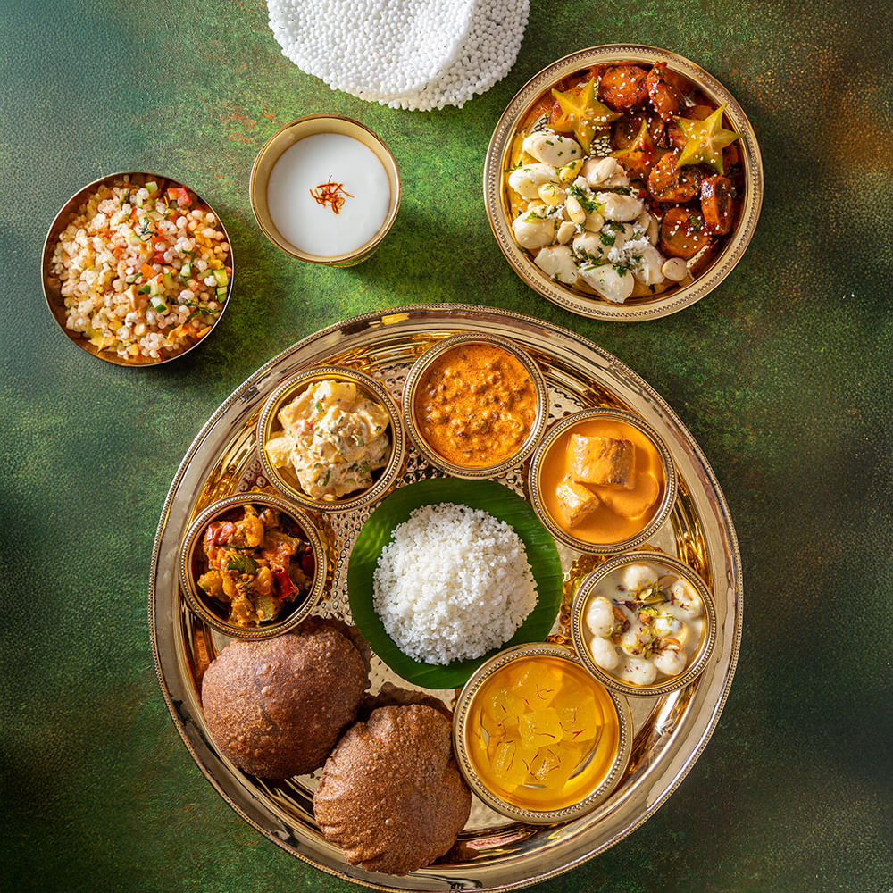Food,Ingredient,Tableware,Dishware,Recipe,Bowl,Staple food,Lunch,Plate,Comfort food