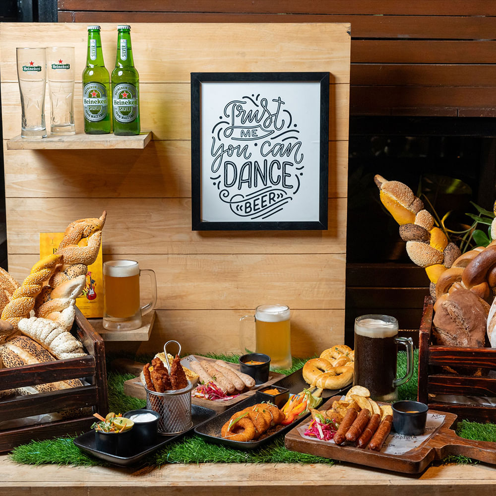 Food,Tableware,Ingredient,Finger food,Bread,Fast food,Produce,Breakfast,Recipe,Brunch