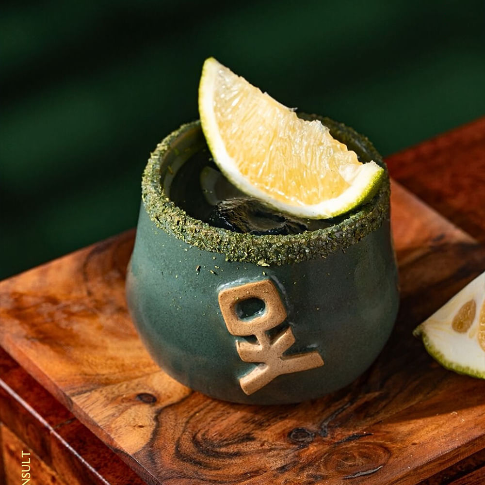 Produce,Ingredient,Fruit,Citrus,Vegetable,Lemon,Food,Serveware,Lime,Rangpur