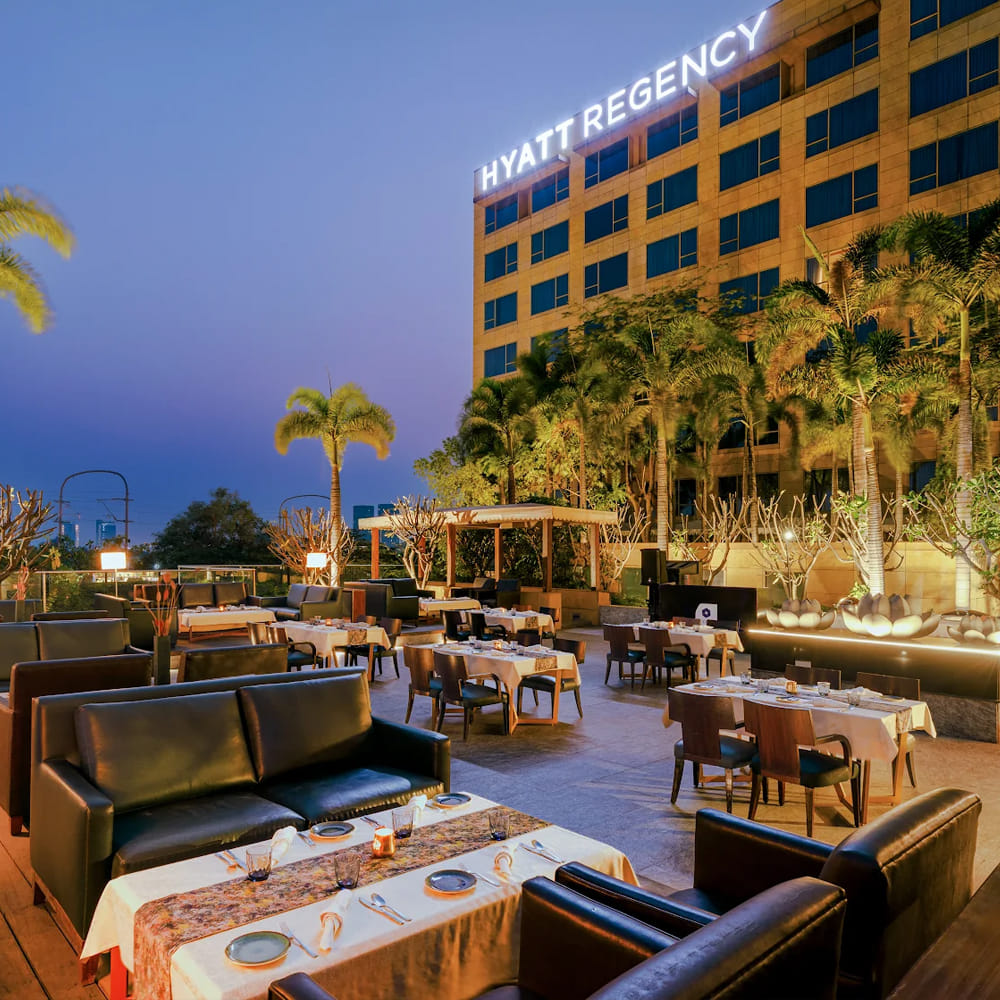 Hotel,Palm trees,Resort,Night,Restaurant