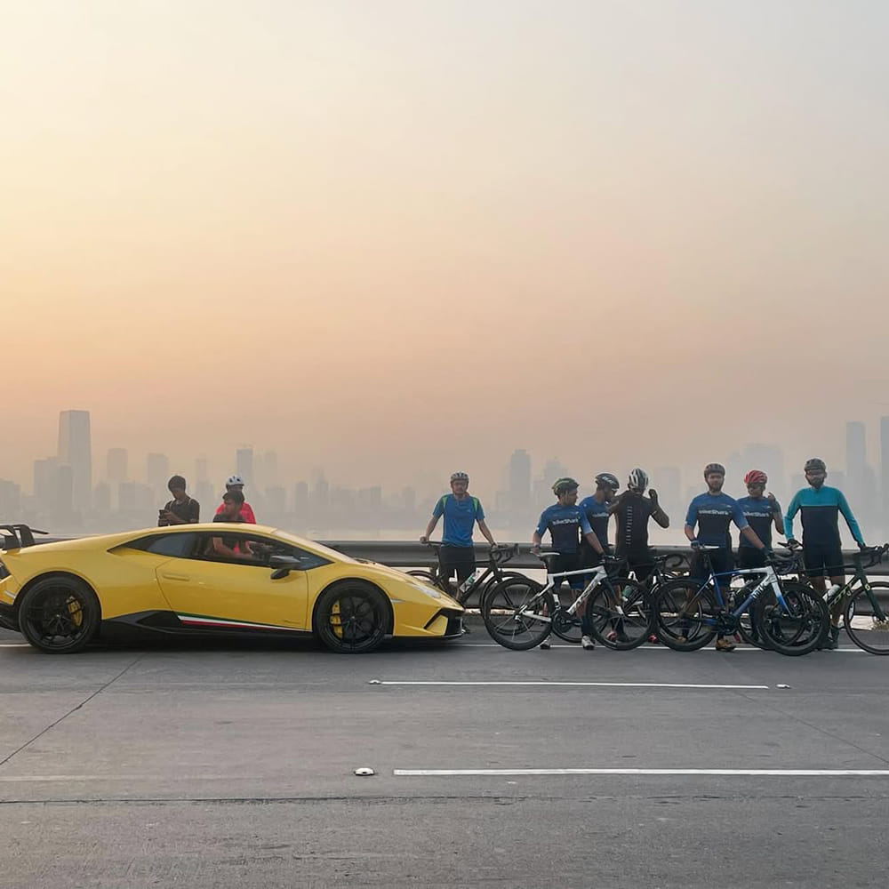 Rolling,Rear-view mirror